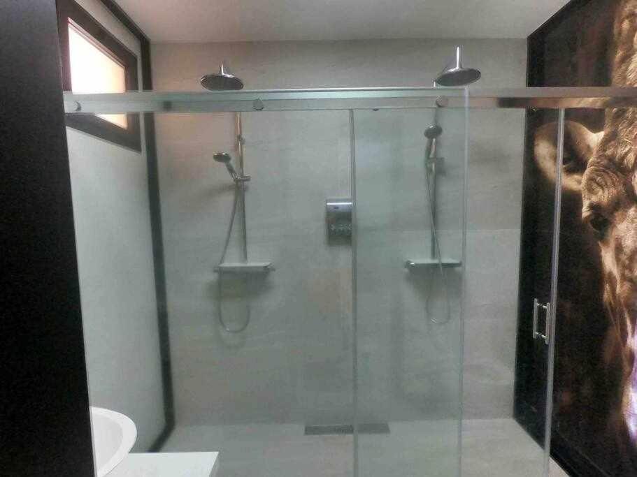 Apartamento Con Diseno Moderno Y Piscina 塔乌里托 外观 照片